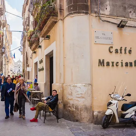 Di Charme Ortigia Marilini Dulini